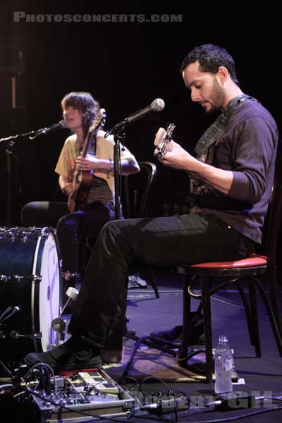 BUKE AND GASS - 2011-02-22 - PARIS - Cafe de la Danse - 